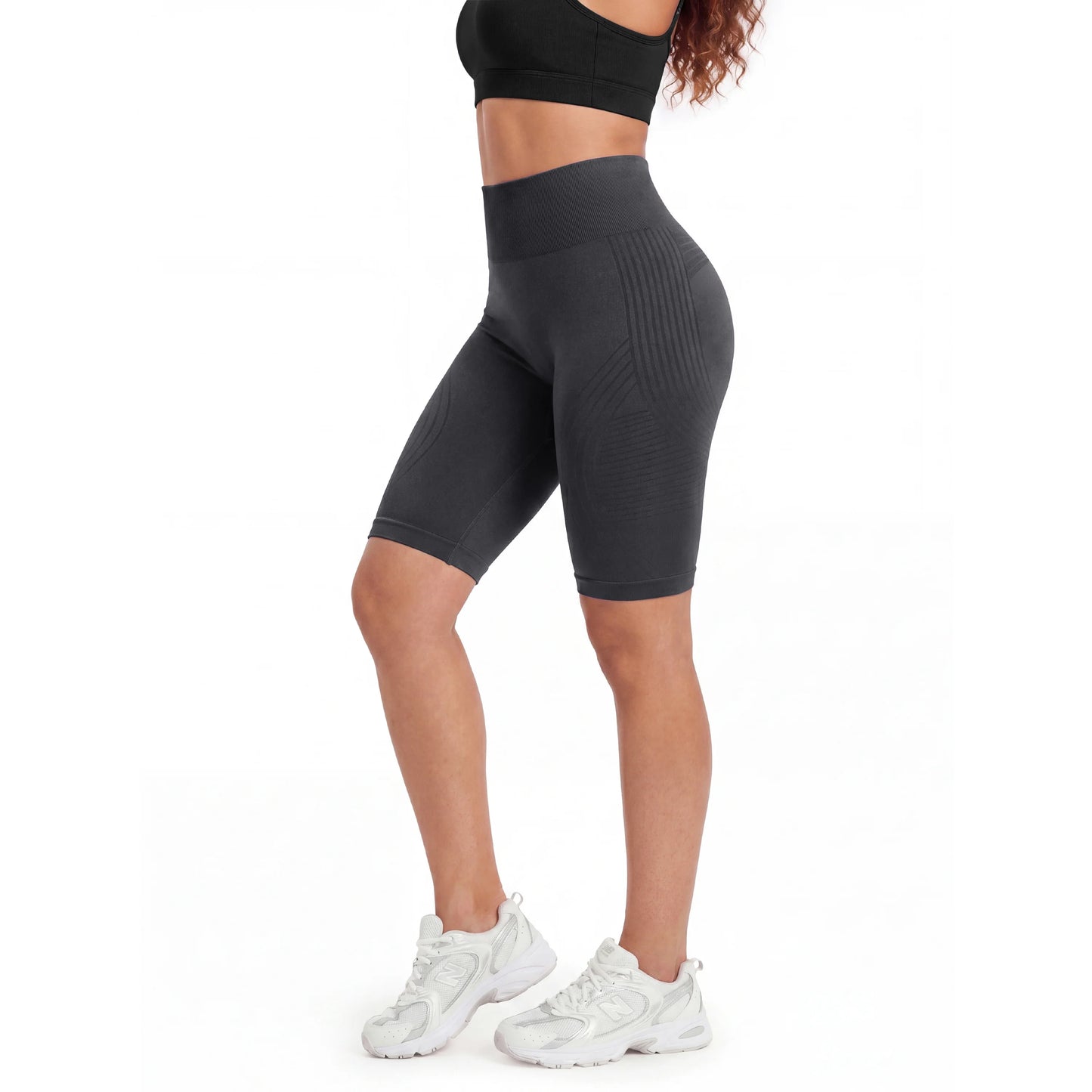 The 3D cropped leggings that enhance your silhouette with comfort.