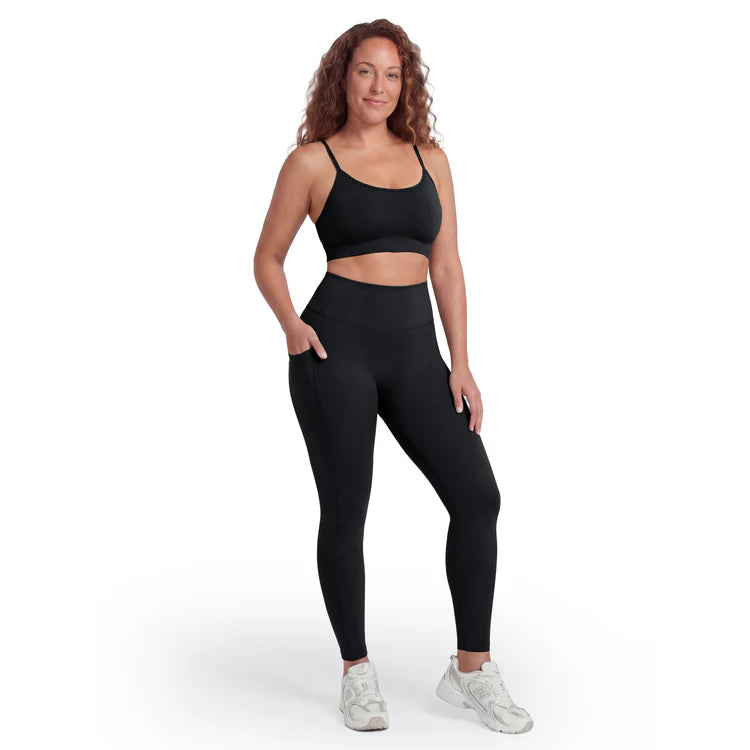 Sculpt your figure while maintaining freedom of movement.