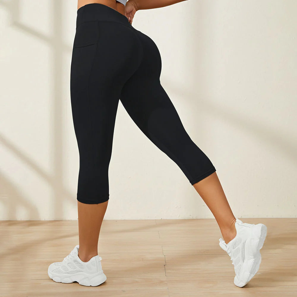 The sculpting capri pants that accentuate your curves.